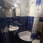 House Robinson Tiziana بيت للعطل *