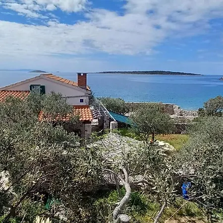 House Robinson Tiziana Semesterbostad